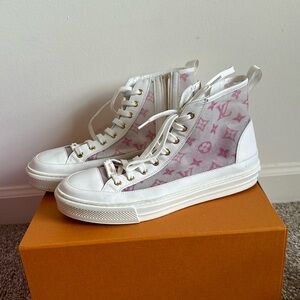 Louis vuitton sneakers pink & white 39 transparent